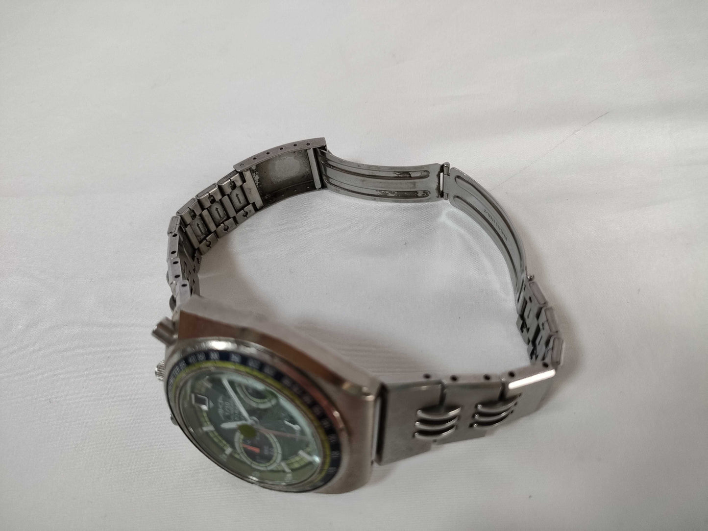 SEIKO Alba V657-6060 Men's Watch