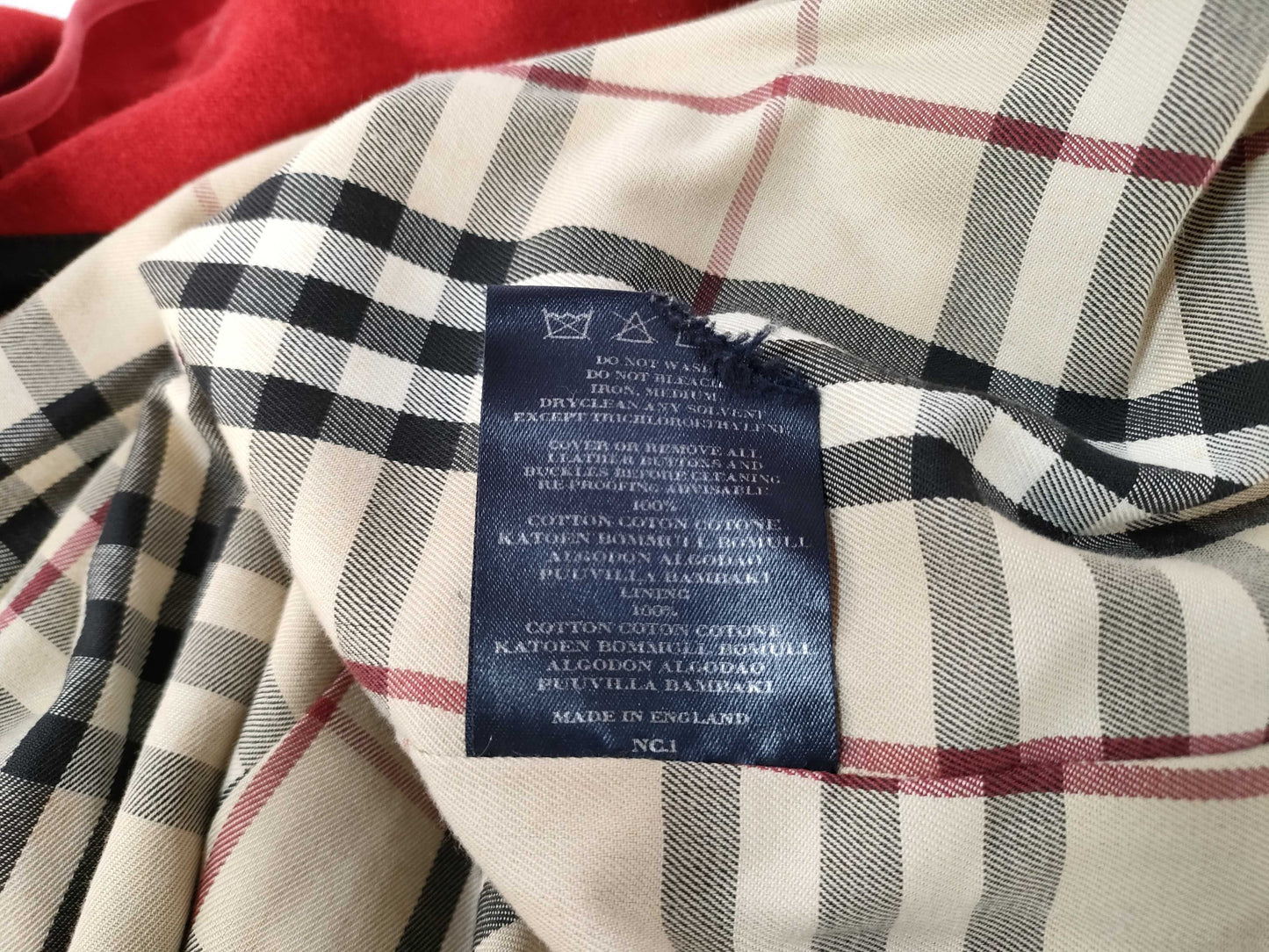 BURBERRY Trench Coat with Nova Check Lining and Liner