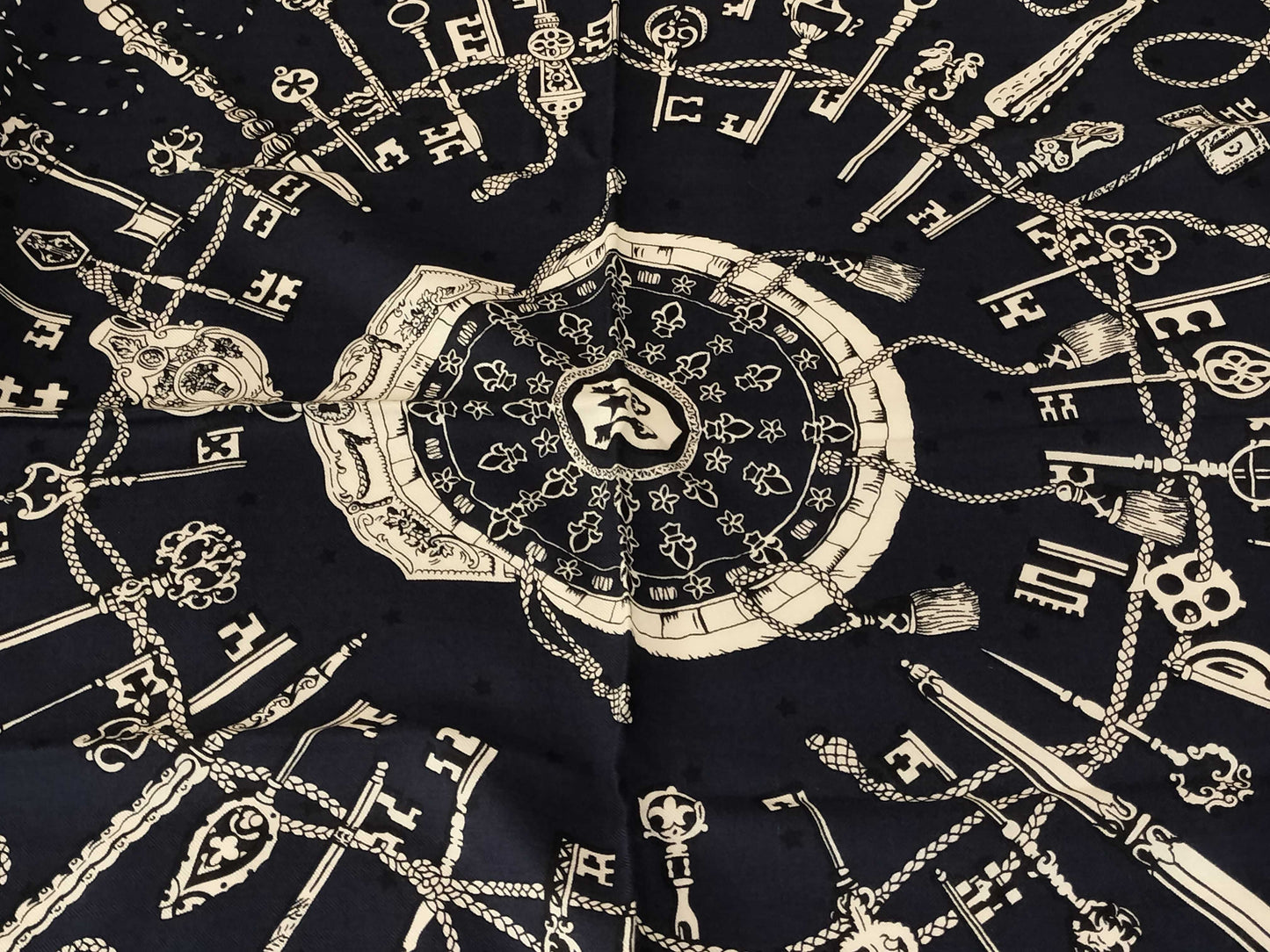 HERMES Carre Lecle Bandana Carre Jean 140 Scarf Scarf