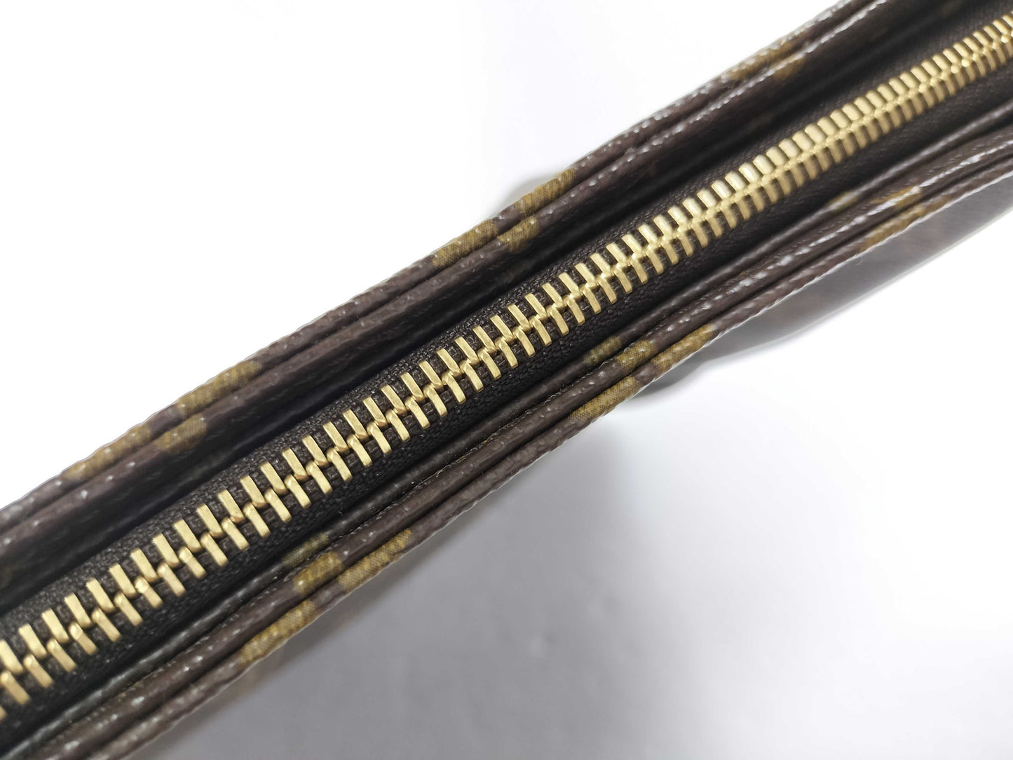 LOUIS VUITTON Monogram M51145 Looping GM Shoulder Bag