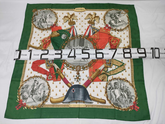 HERMES Carre Carre 90 Napoleon Green Scarf