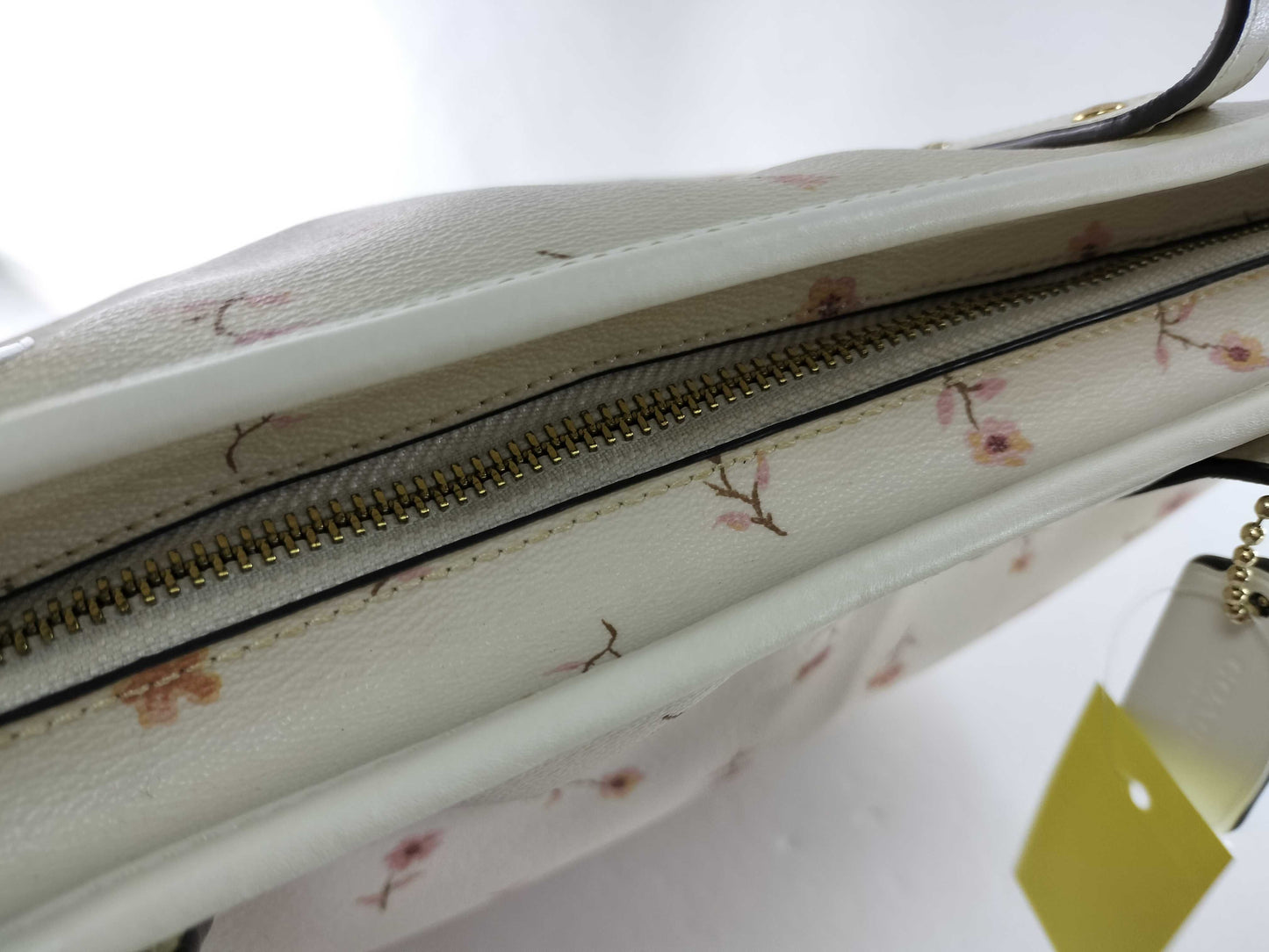 COACH One-Shoulder Tote Bag