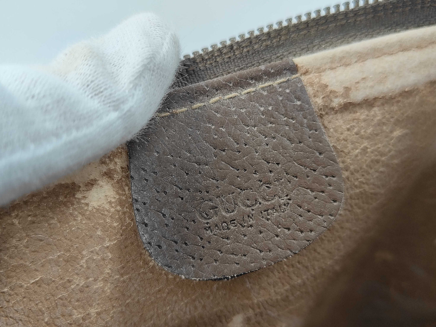 GUCCI GG Supreme Second Bag