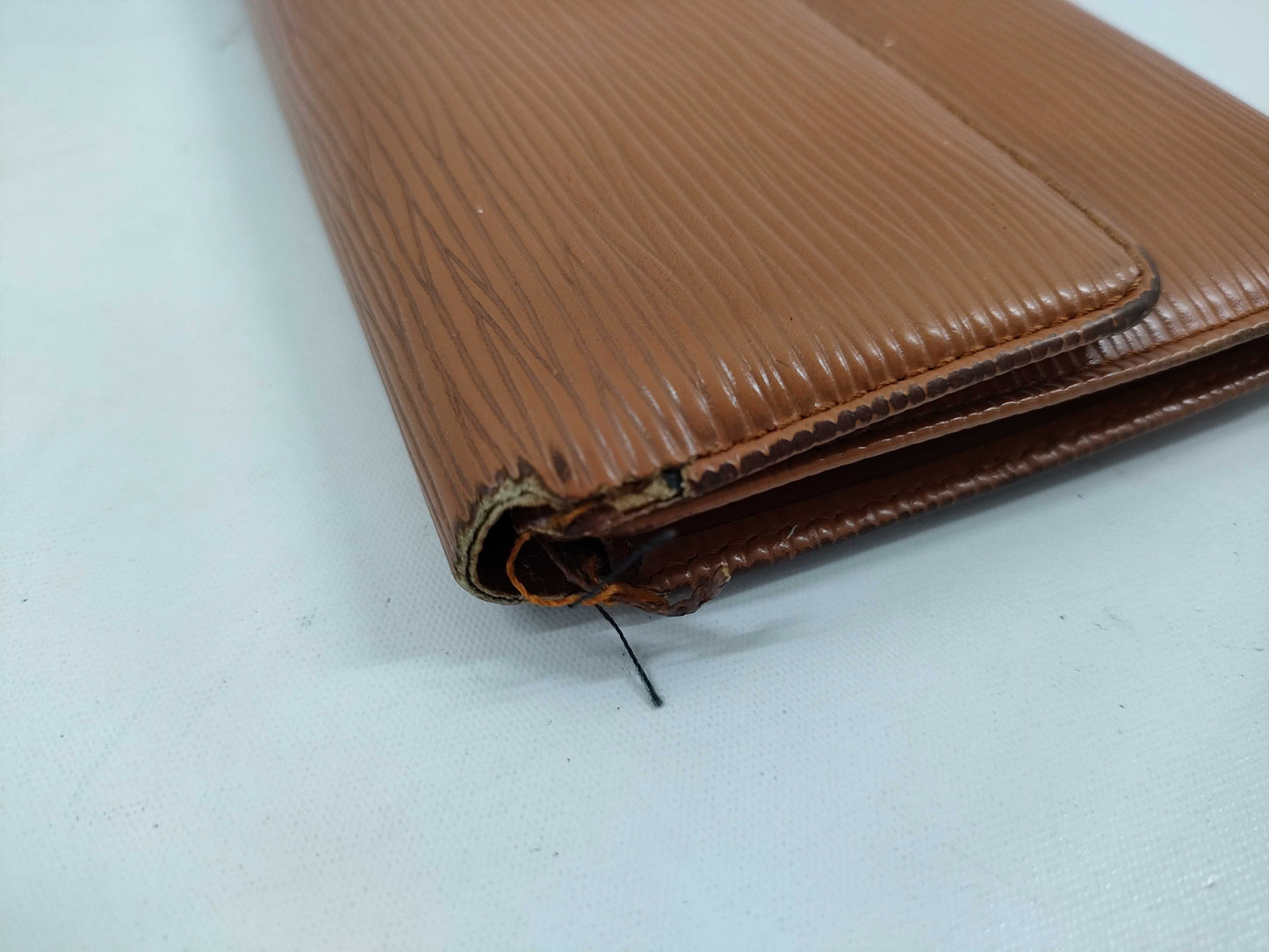 LOUIS VUITTON Epi Monogram Porte Tresor International Wallet