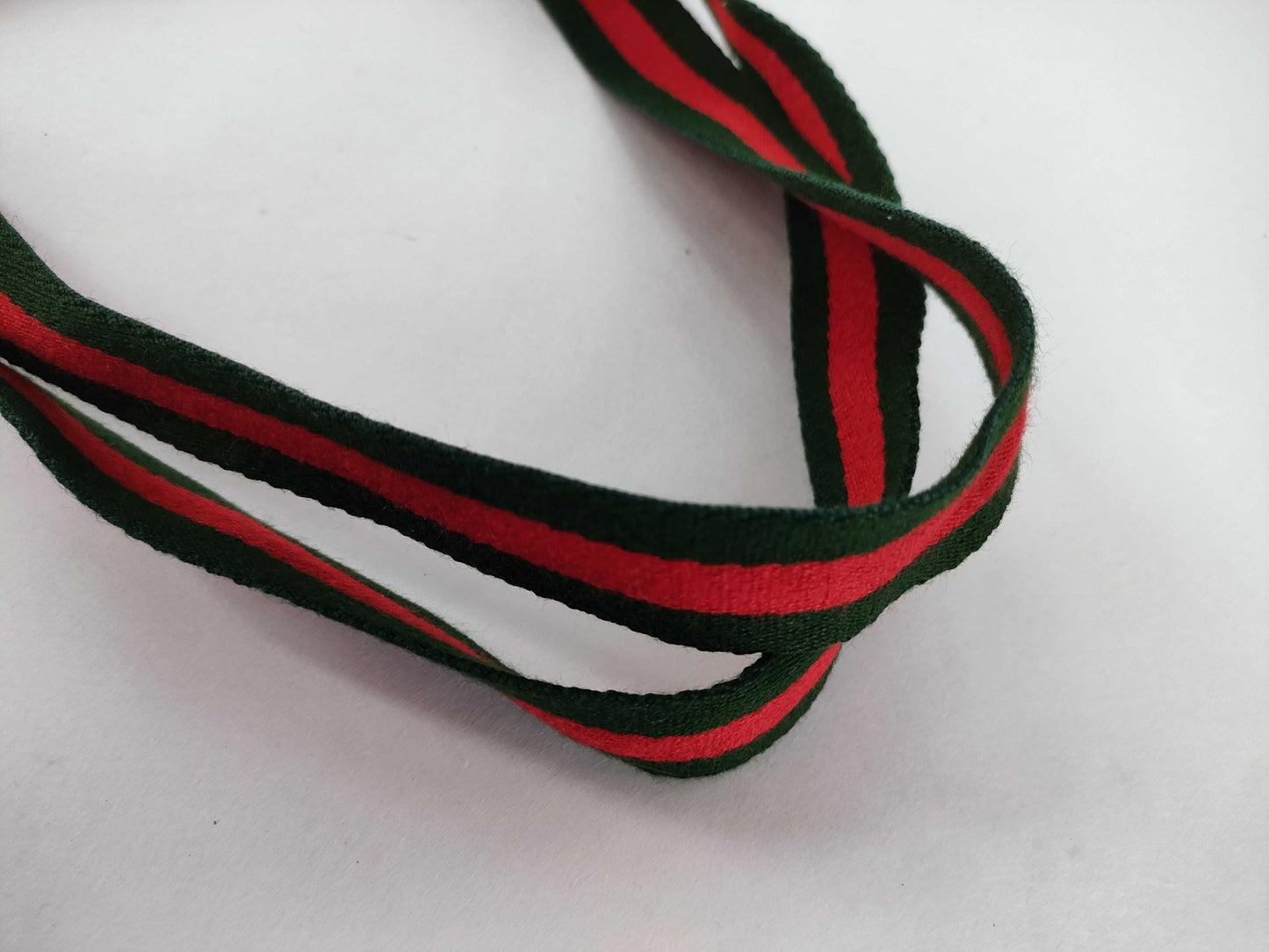 GUCCI GG Supreme Sherry Tote Bag