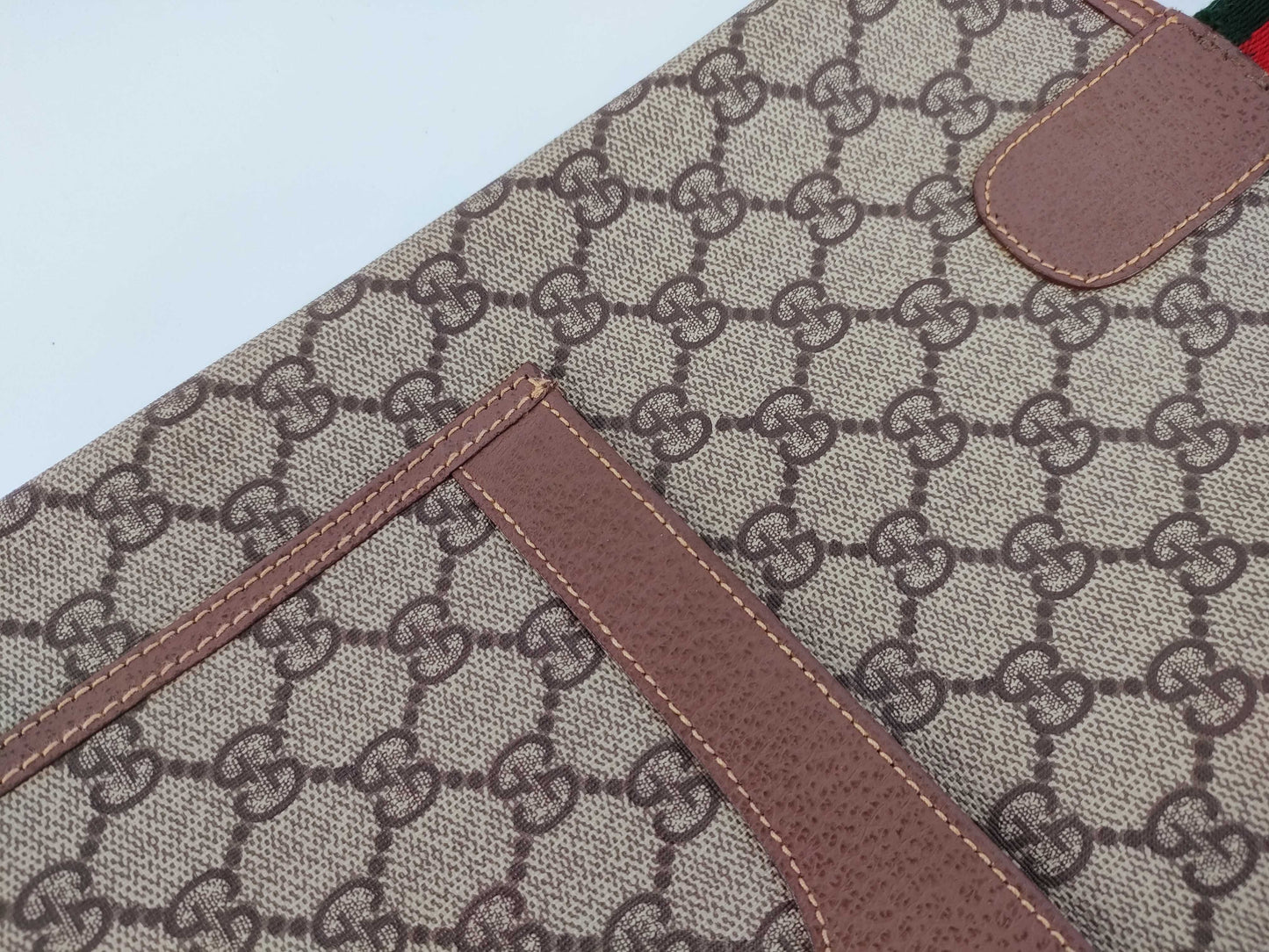 GUCCI GG Supreme Sherry Tote Bag