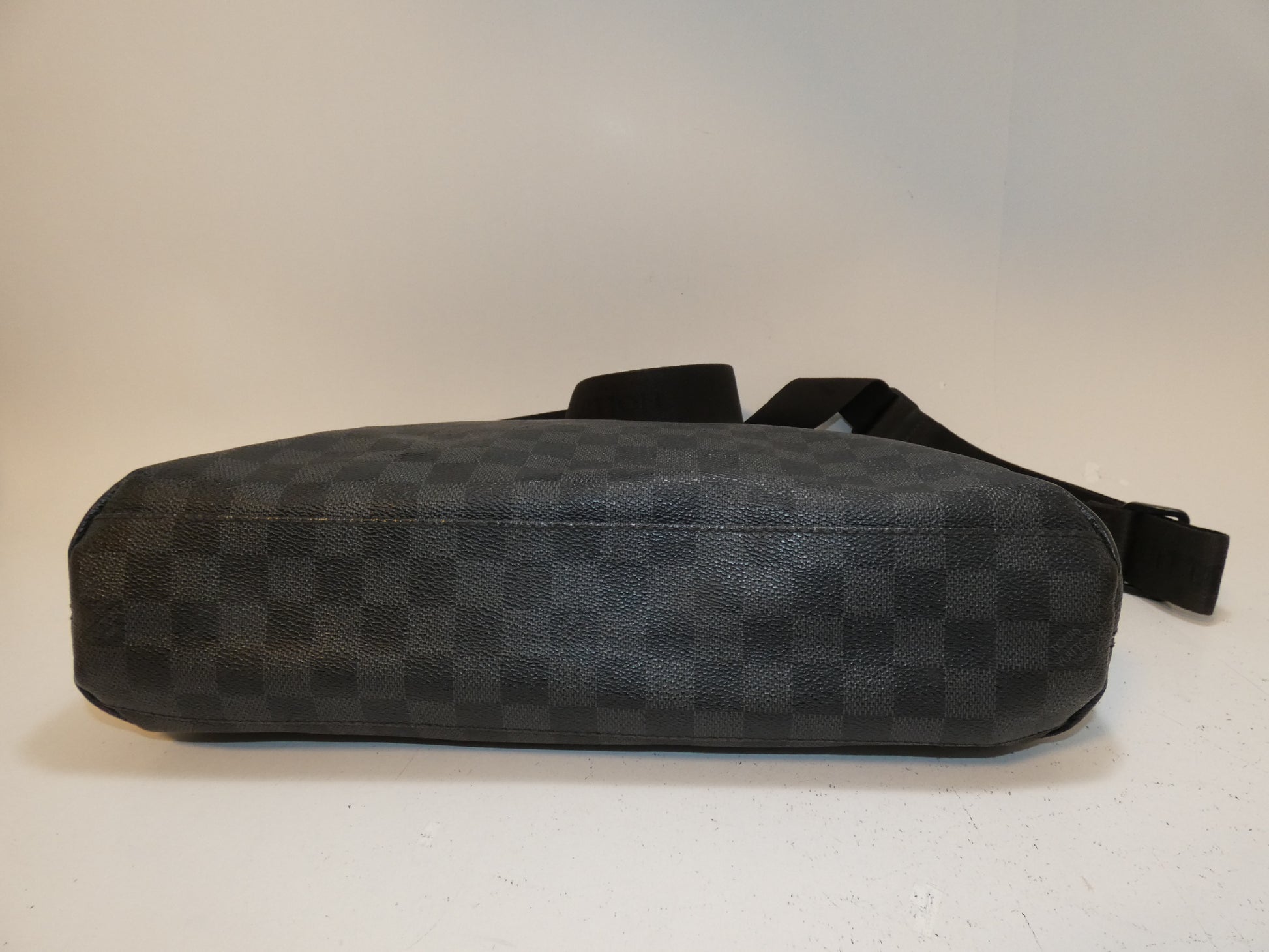LOUIS VUITTON Mick Damier Graphite Shoulder Bag