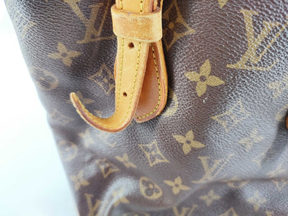 LOUIS VUITTON Louis Vuitton Bucket PM Pouch Tote Bag