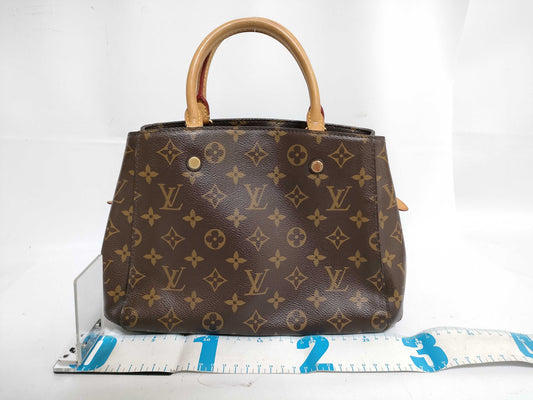LOUIS VUITTON Louis Vuitton Montaigne Bag Handbag