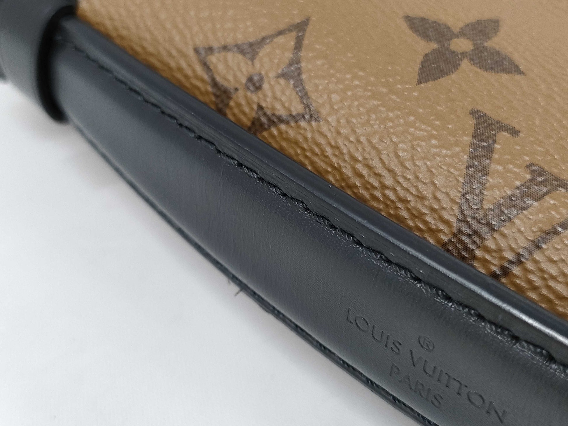 LOUIS VUITTON Metis MM Pochette Handbag, Brown PVC Coated Canvas with Gold Hardware, M44876 FO0169, Shoulder Strap, Dust Bag
