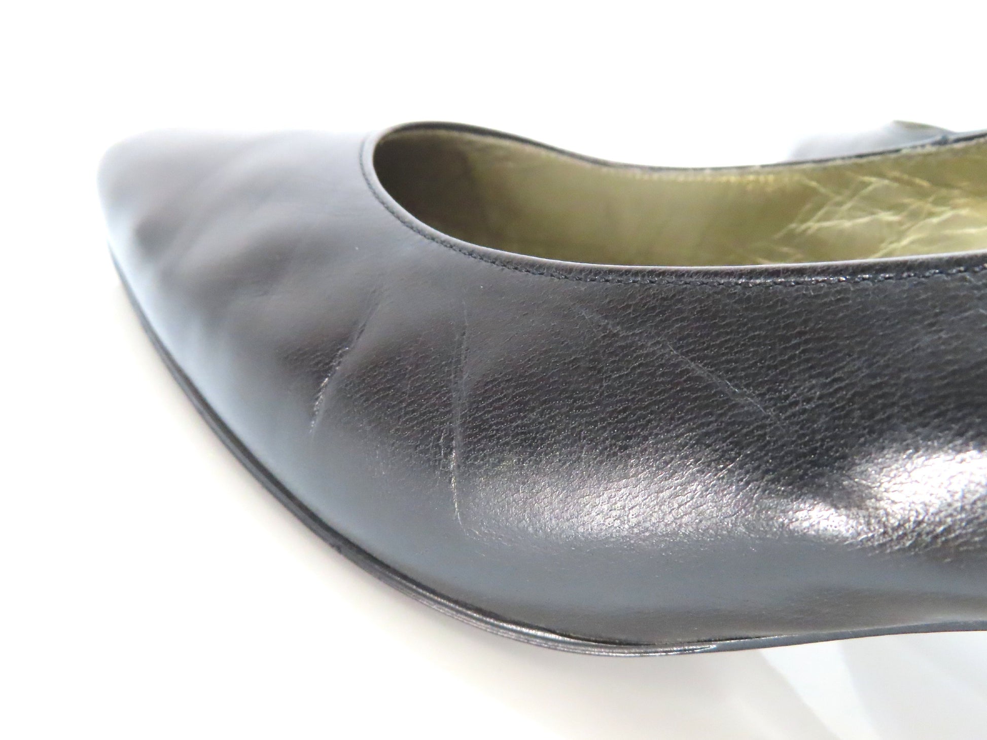 Yves Saint Laurent Yves Saint-Laurent Pumps Pumps