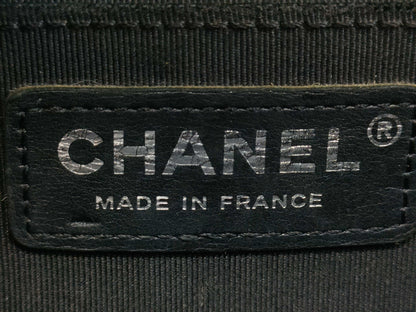 CHANEL Boy Chanel 25 Caviar Leather V-Stitch Chain Shoulder Bag with Seal
