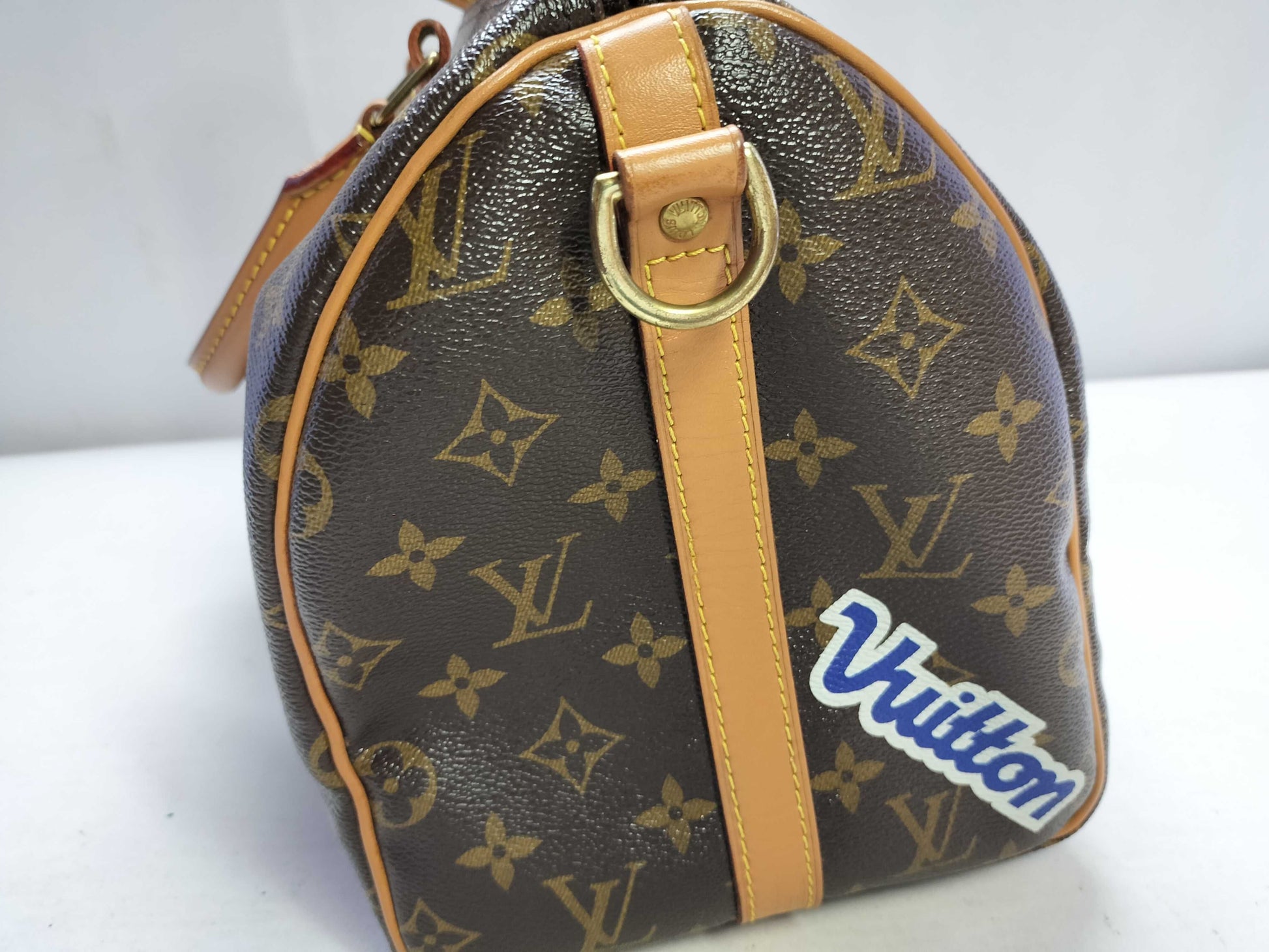 LOUIS VUITTON Louis Vuitton Speedy 30 Handbag