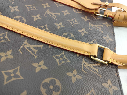 LOUIS VUITTON Louis Vuitton Montaigne Bag Handbag