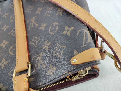 LOUIS VUITTON Louis Vuitton Montaigne Bag Handbag