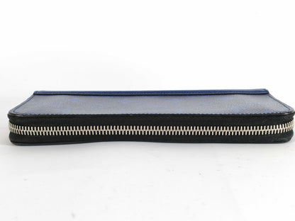 LOUIS VUITTON Vertical Wallet