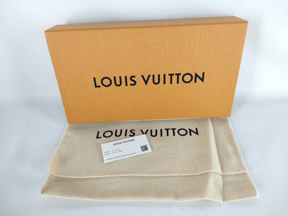 LOUIS VUITTON Vertical Wallet