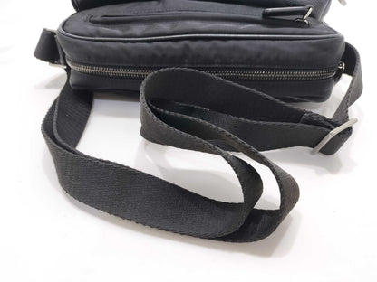 VERSACE ID - Versace Leather/Nylon Greca Signature Messenger Bag, Black, 25 cm, Shoulder Bag