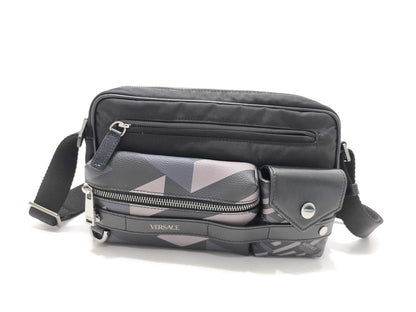 VERSACE ID - Versace Leather/Nylon Greca Signature Messenger Bag, Black, 25 cm, Shoulder Bag