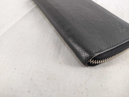 LOUIS VUITTON Taiga Zippy Wallet Vertical Ardoise M32822 CA5105 Wallet
