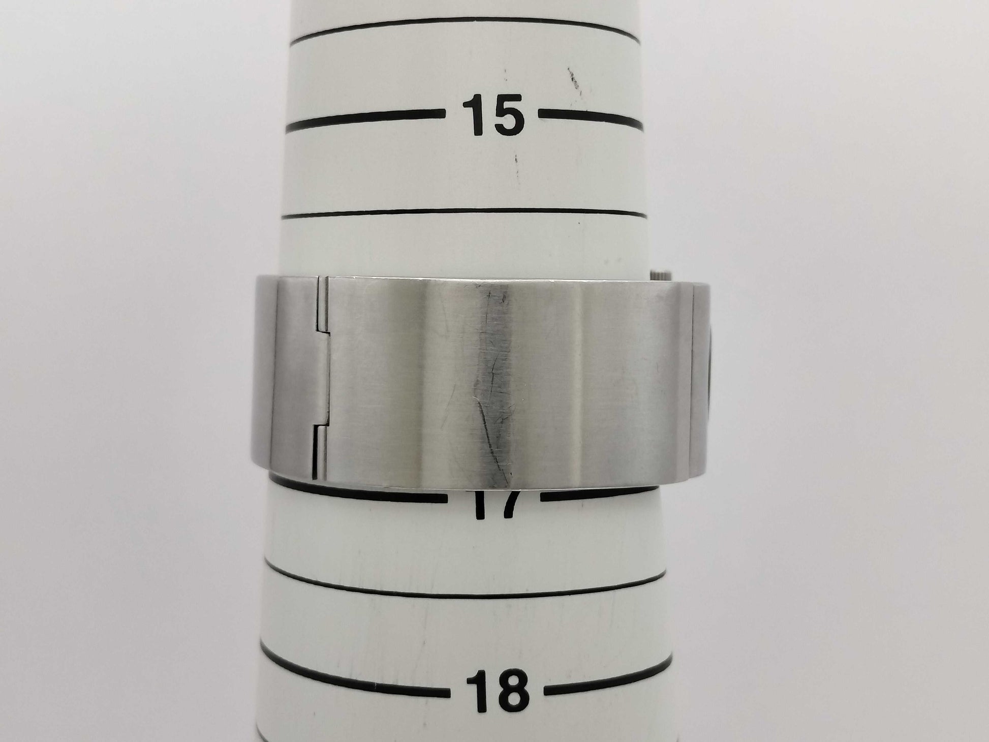 GUCCI 2400L 10001789 Women's Watch