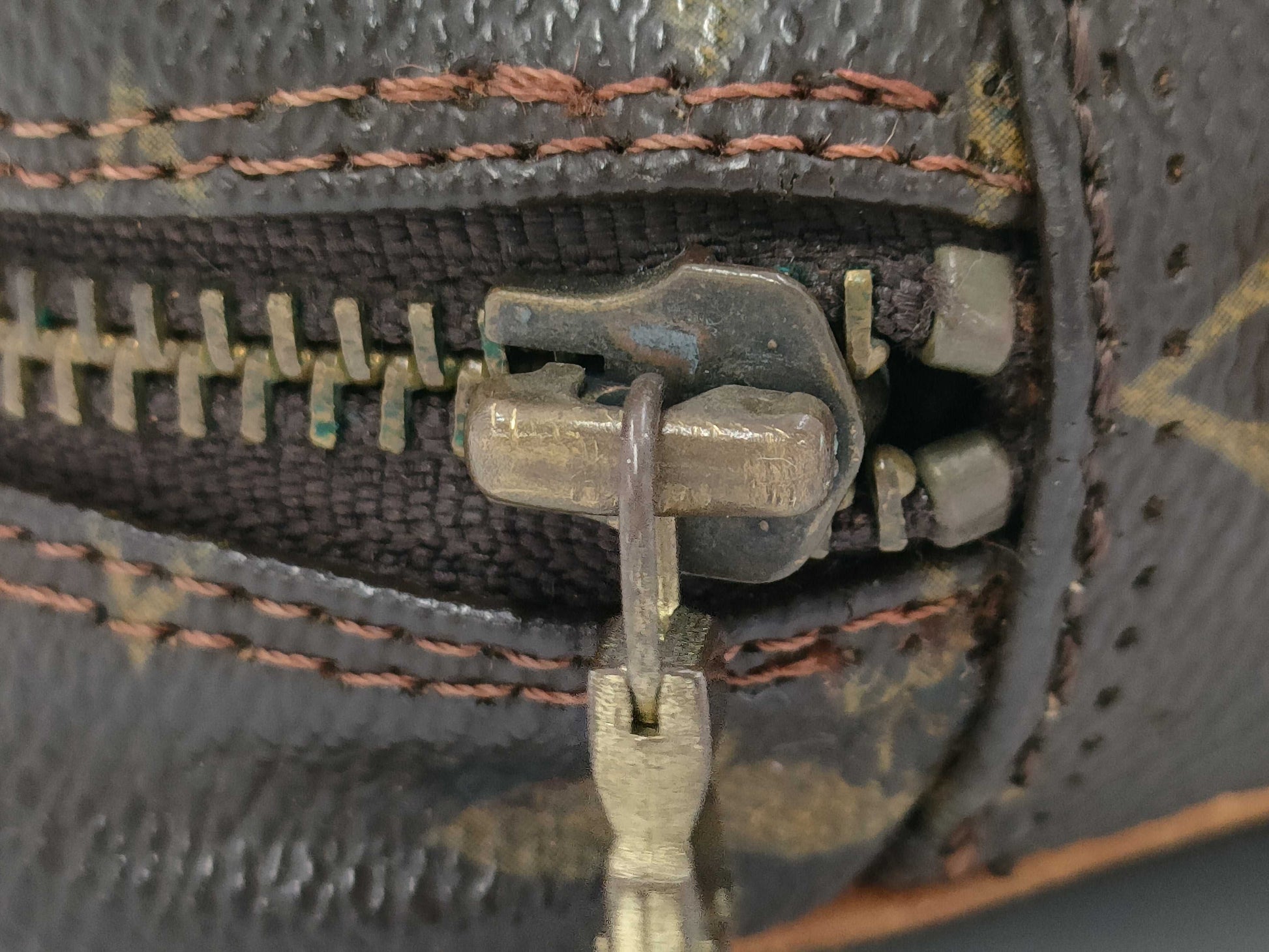 LOUIS VUITTON Monogram Trocadero Shoulder Bag
