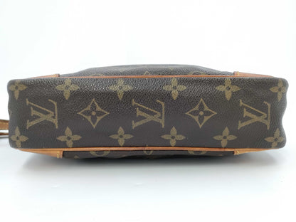 LOUIS VUITTON Monogram Trocadero Shoulder Bag