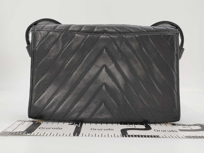 CHANEL Lamb V Stitch Circle Coco Mark Shoulder Bag