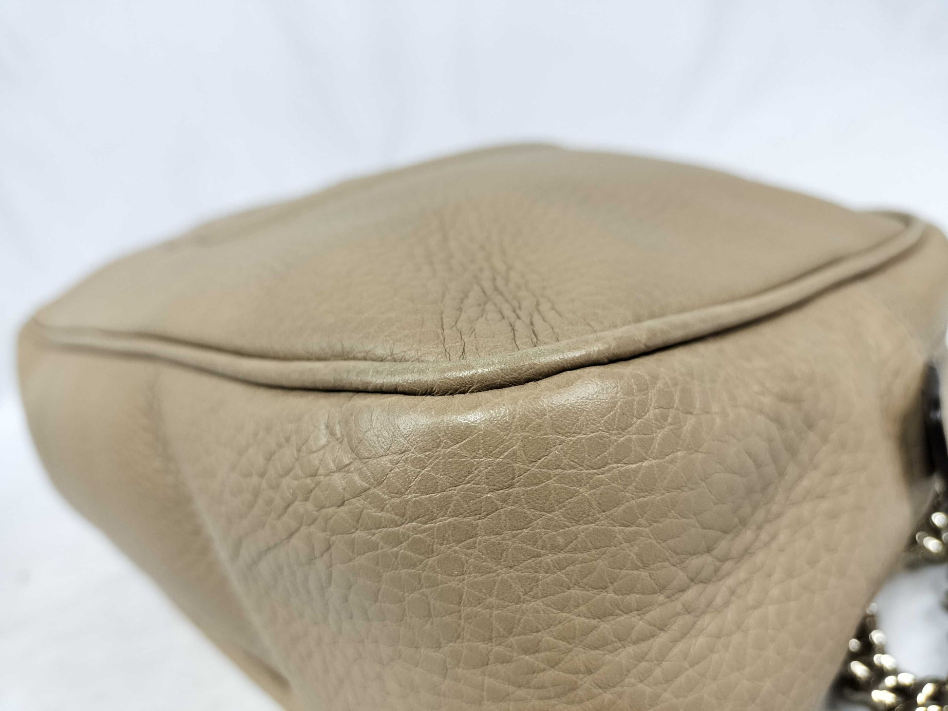 GUCCI Leather GG Chain Fringe Handbag