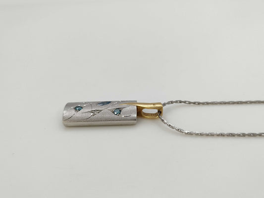 Koji Iwakura Necklace with 0.23ct Treated Diamond and 0.05ct Colorless Diamond, 18K Gold/PT900/Metal, 7.9g 