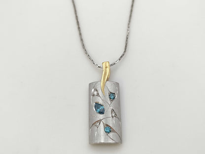 Koji Iwakura Necklace with 0.23ct Treated Diamond and 0.05ct Colorless Diamond, 18K Gold/PT900/Metal, 7.9g 