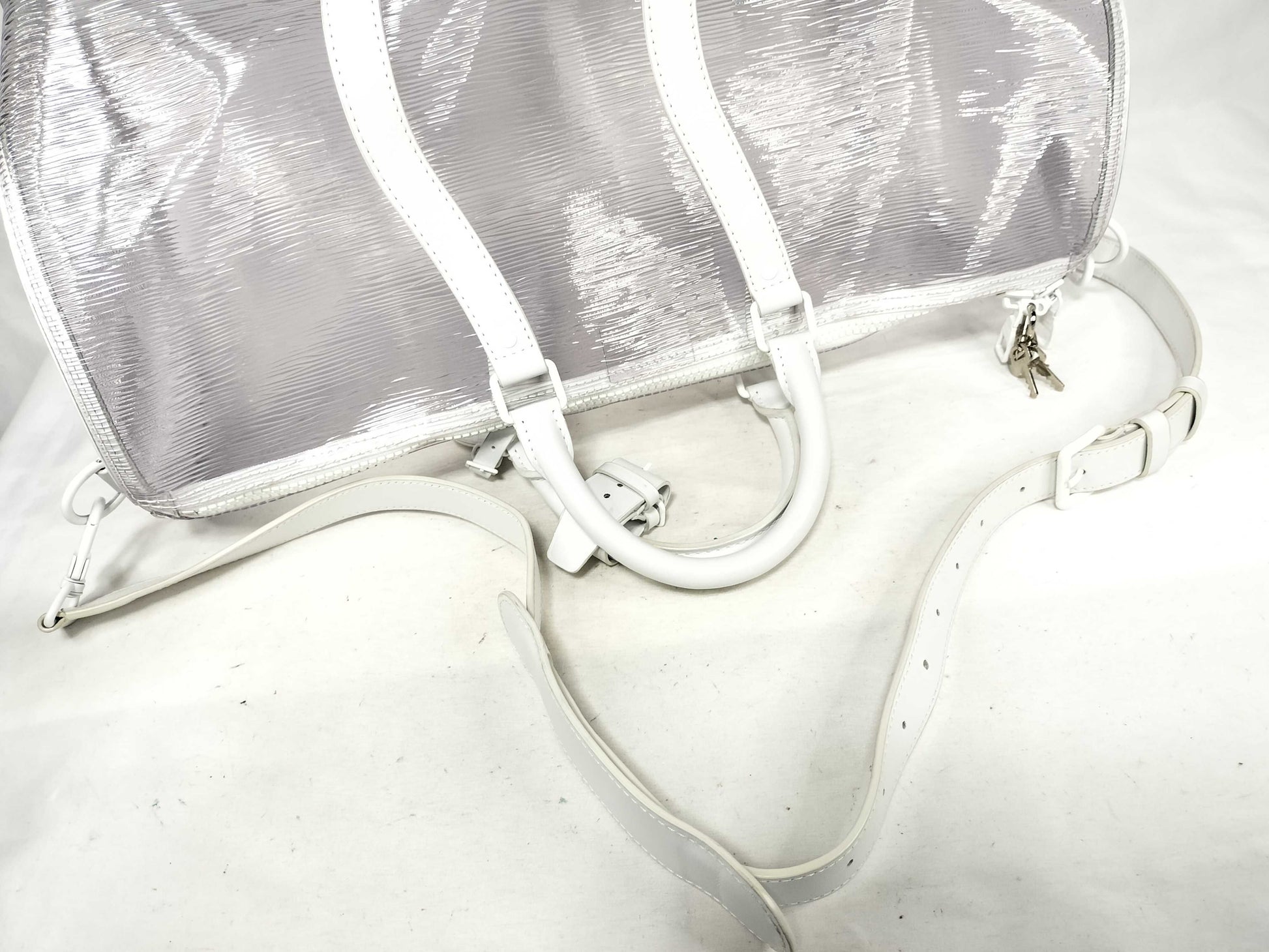 LOUIS VUITTON M55814 Epi Plage Keepall Bandouliere M55814/MB3179 Boston Bag with Strap, Cadena, Key, and Name Tag