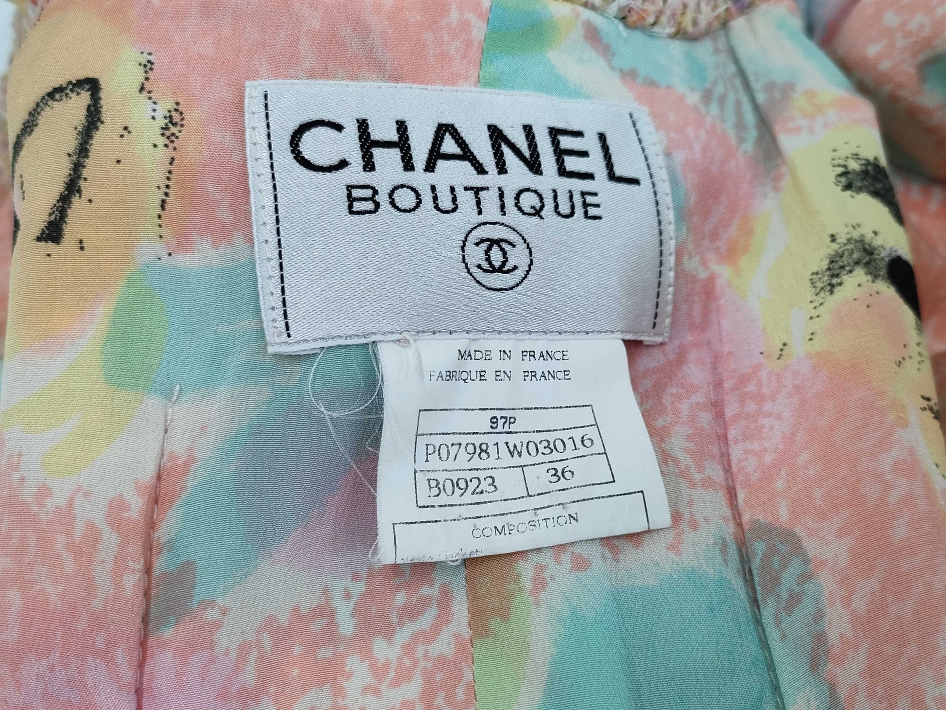 CHANEL Fancy Tweed 97P Coat Size 36