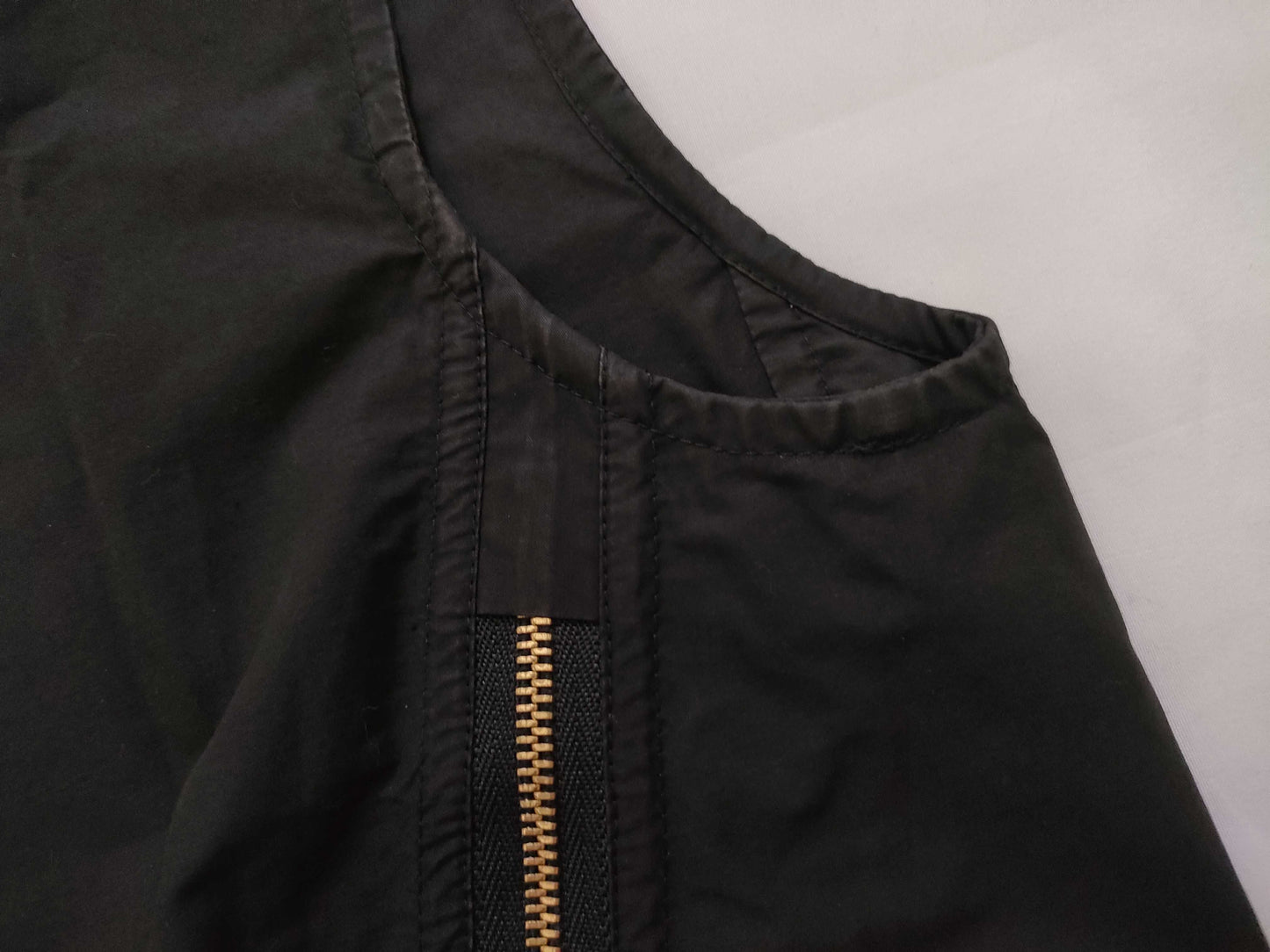 CELINE Celine Phoebe period sleeveless vest top