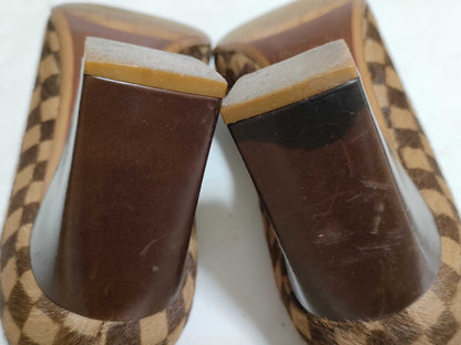LOUIS VUITTON Damier Louis Vuitton Pumps