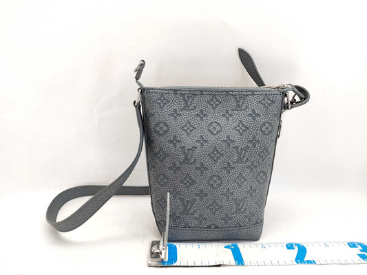 LOUIS VUITTON Louis Vuitton Climbing Hobo Shoulder Bag