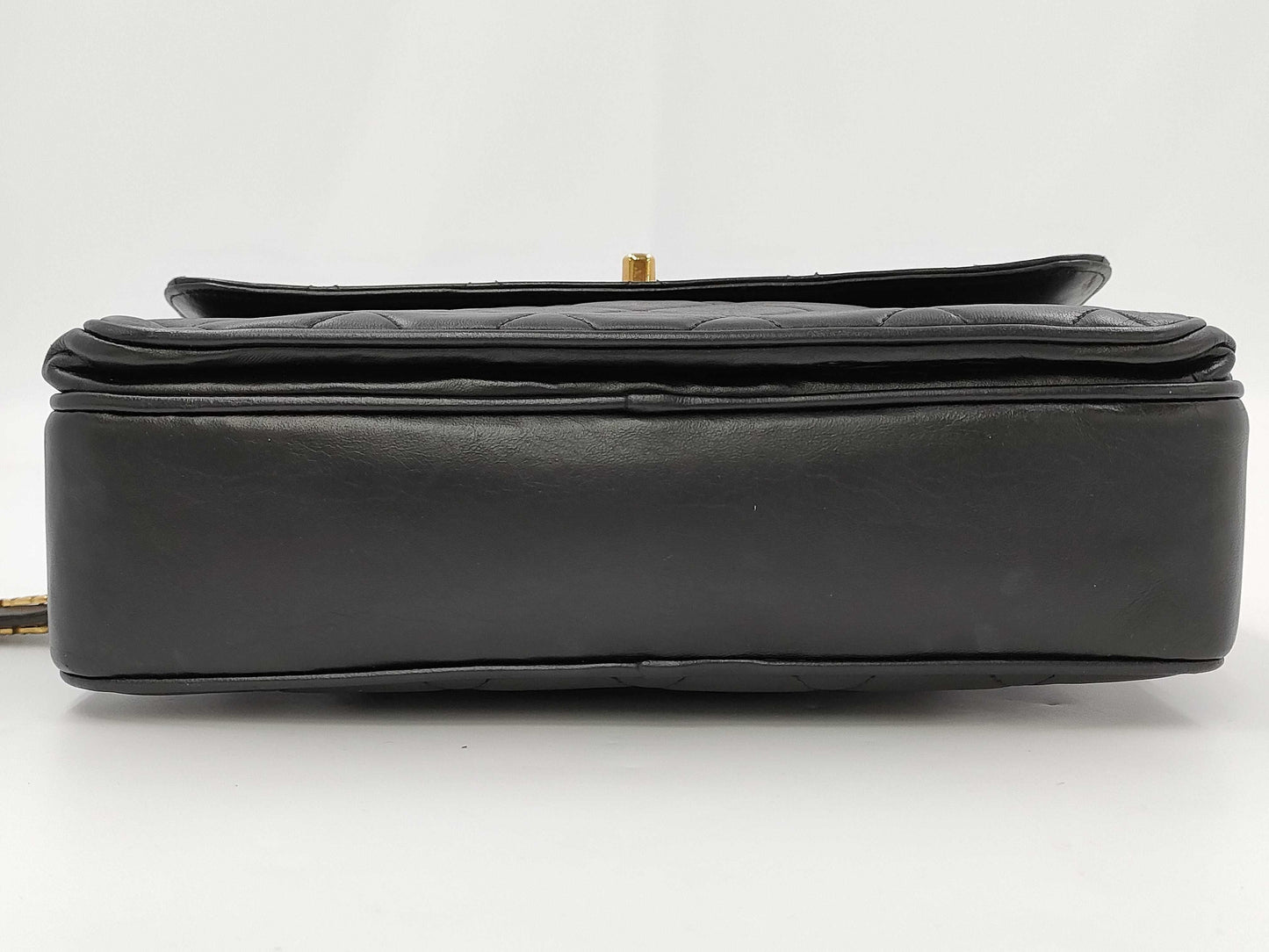 CHANEL Matelasse Shoulder Bag Shoulder Bag