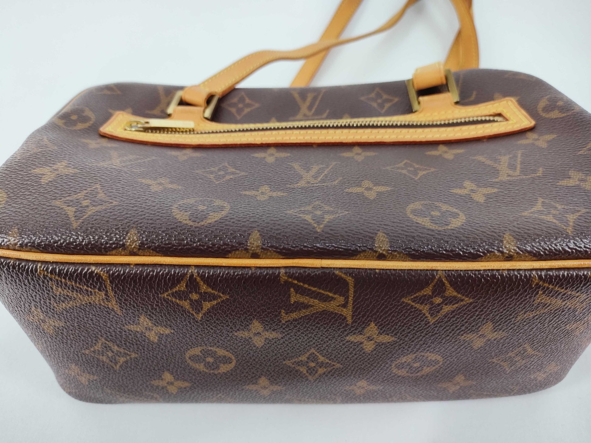 LOUIS VUITTON Monogram Bag Handbag