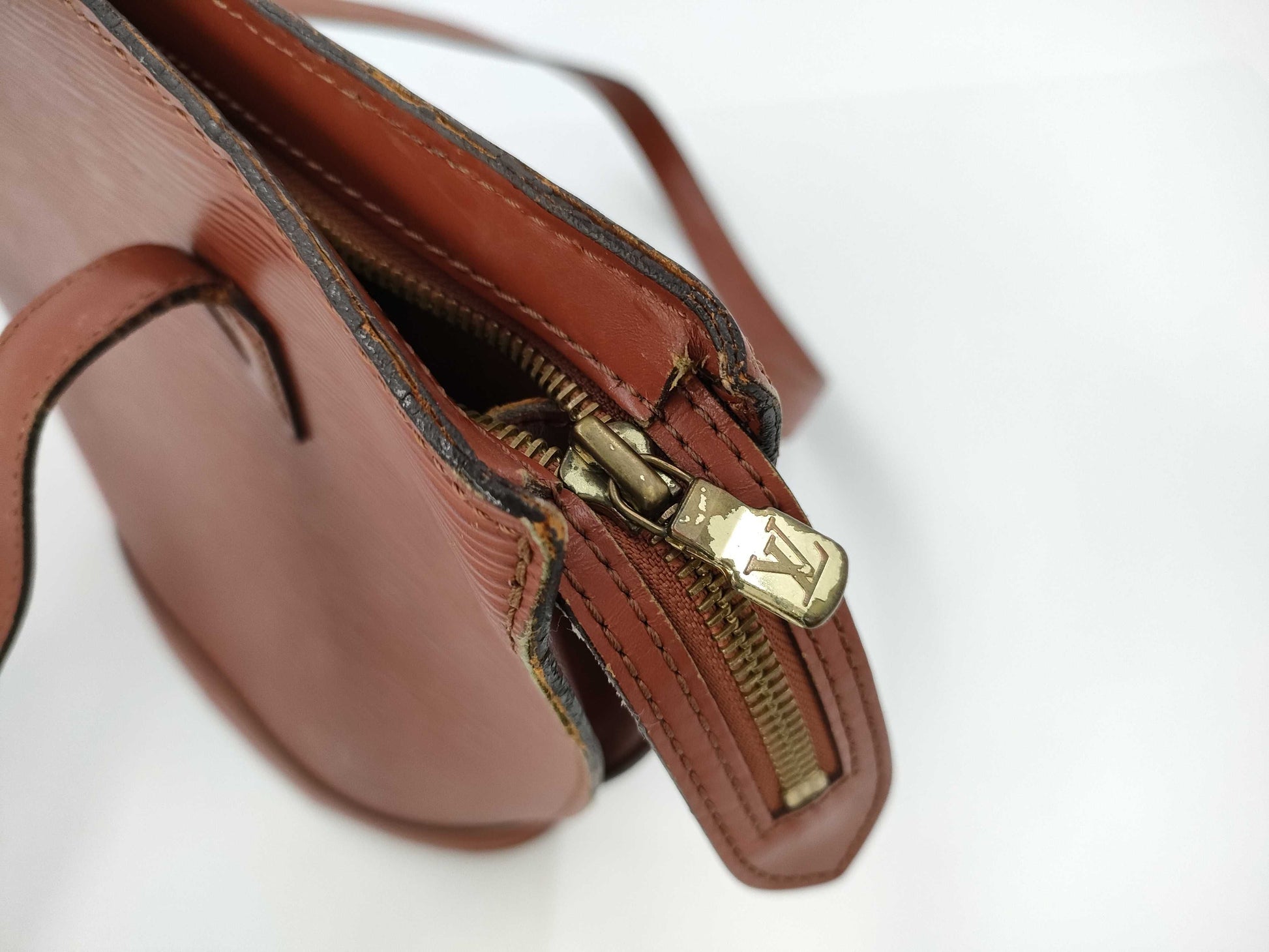 LOUIS VUITTON Epi Saint-Jacques Tote Bag