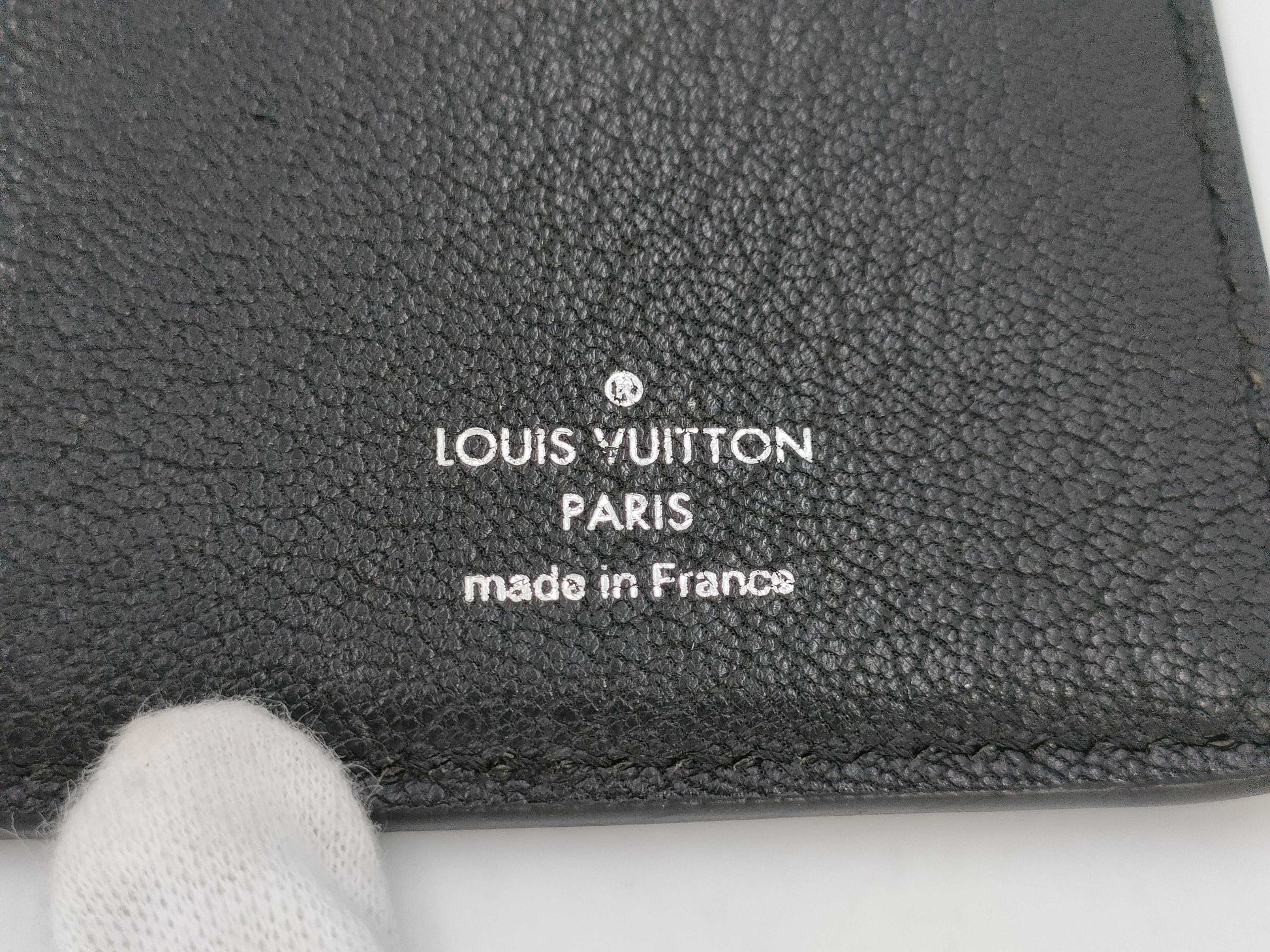 LOUIS VUITTON Ostrich Wallet