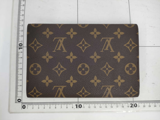 LOUIS VUITTON Monogram Wallet