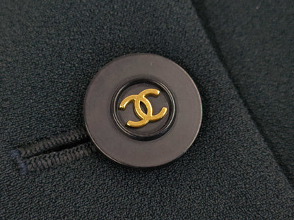 CHANEL outerwear size 40 jacket