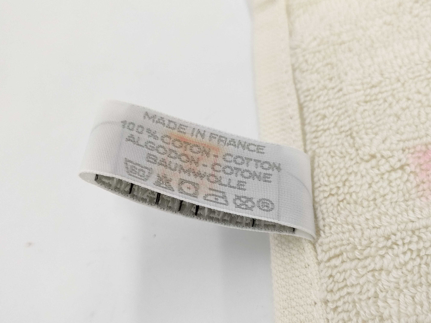 HERMES Hermes handkerchiefs and other apparel