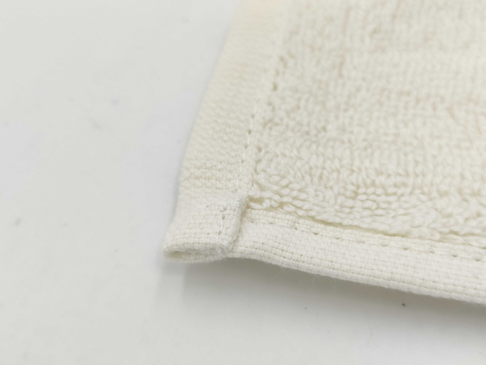 HERMES Hermes handkerchiefs and other apparel