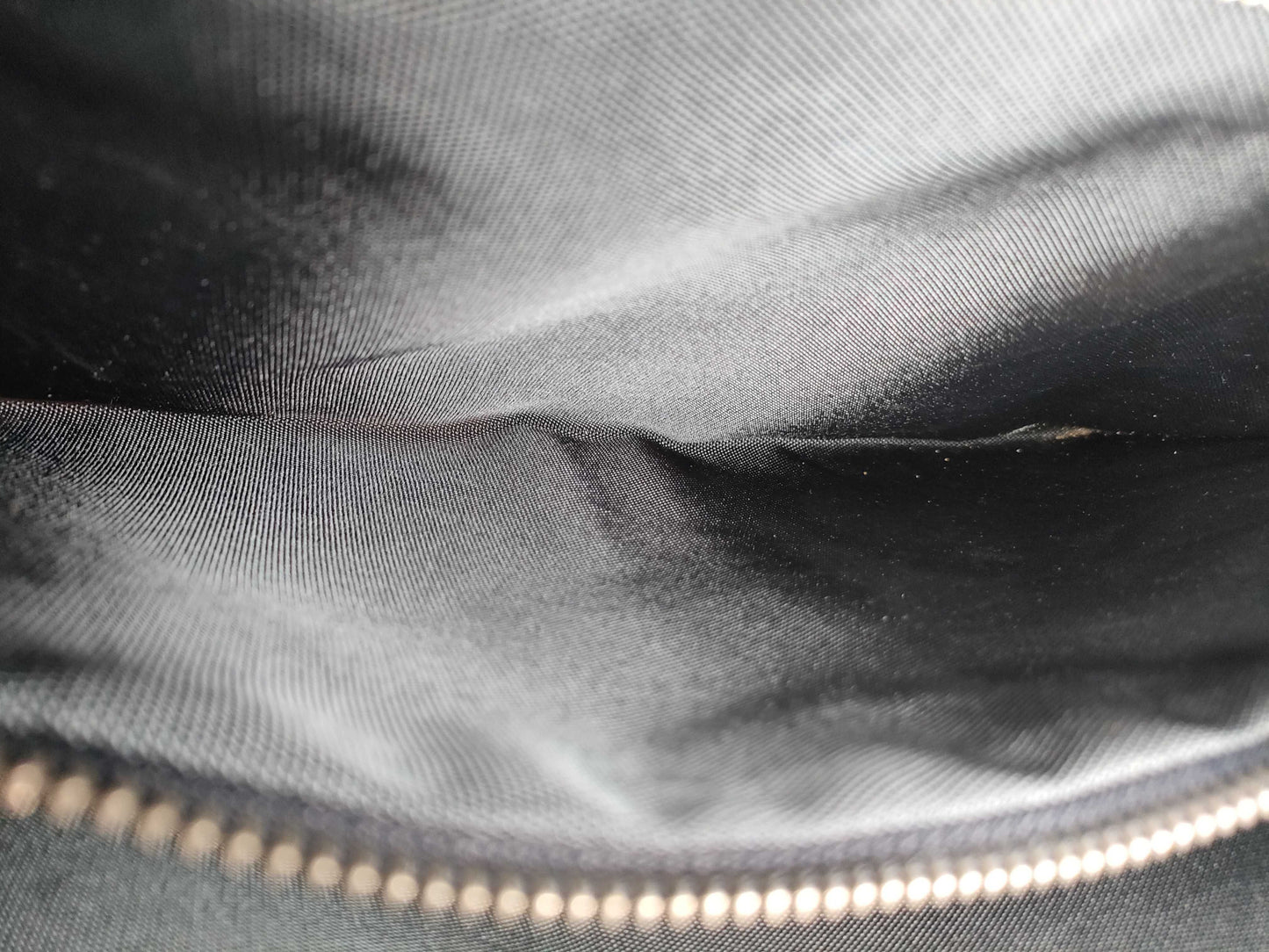 LOUIS VUITTON M32640 Taiga LOUIS VUITTON Business Bag Leather Business Bag