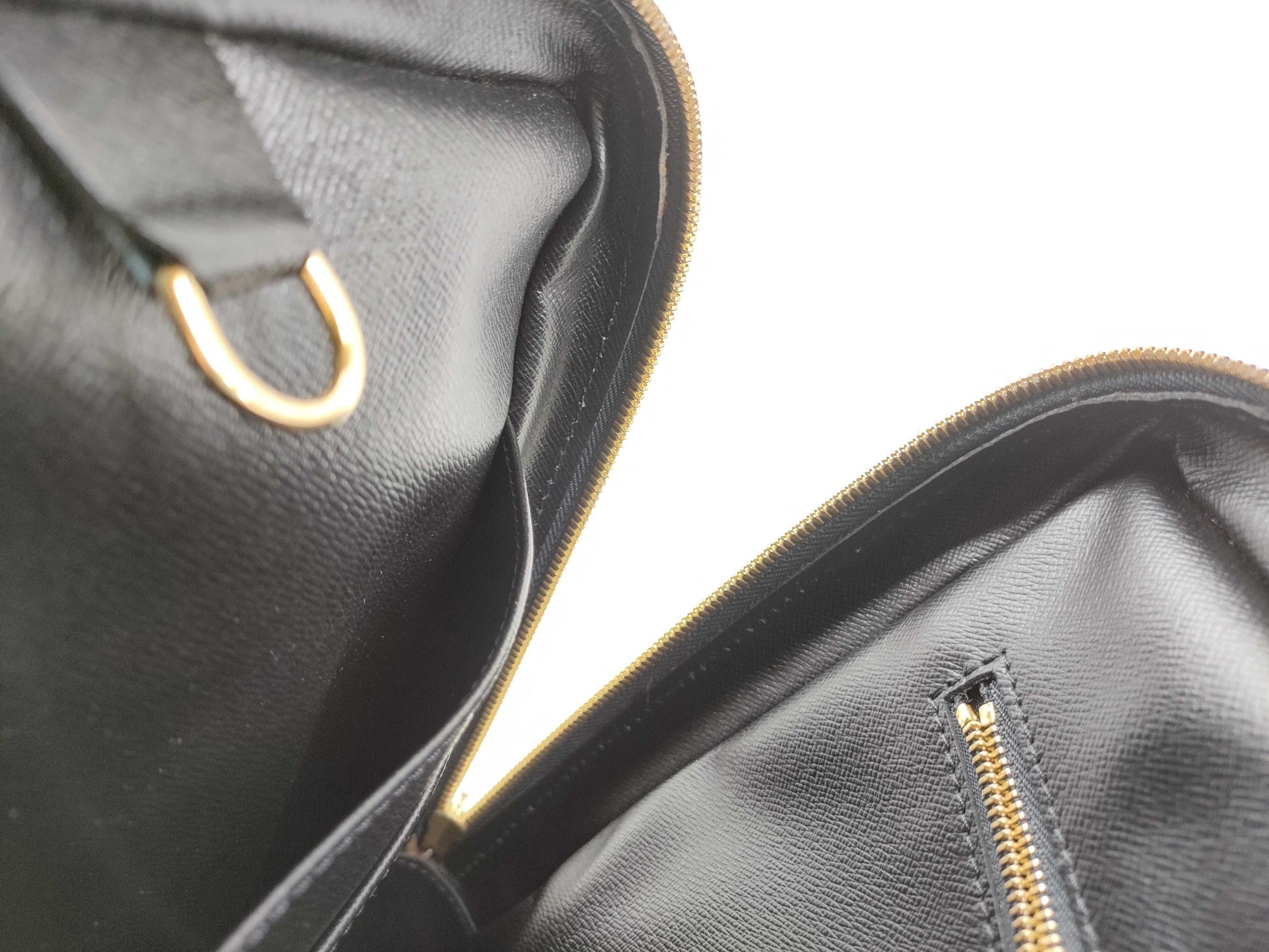 LOUIS VUITTON Epi PDV Business Bag BA2191
