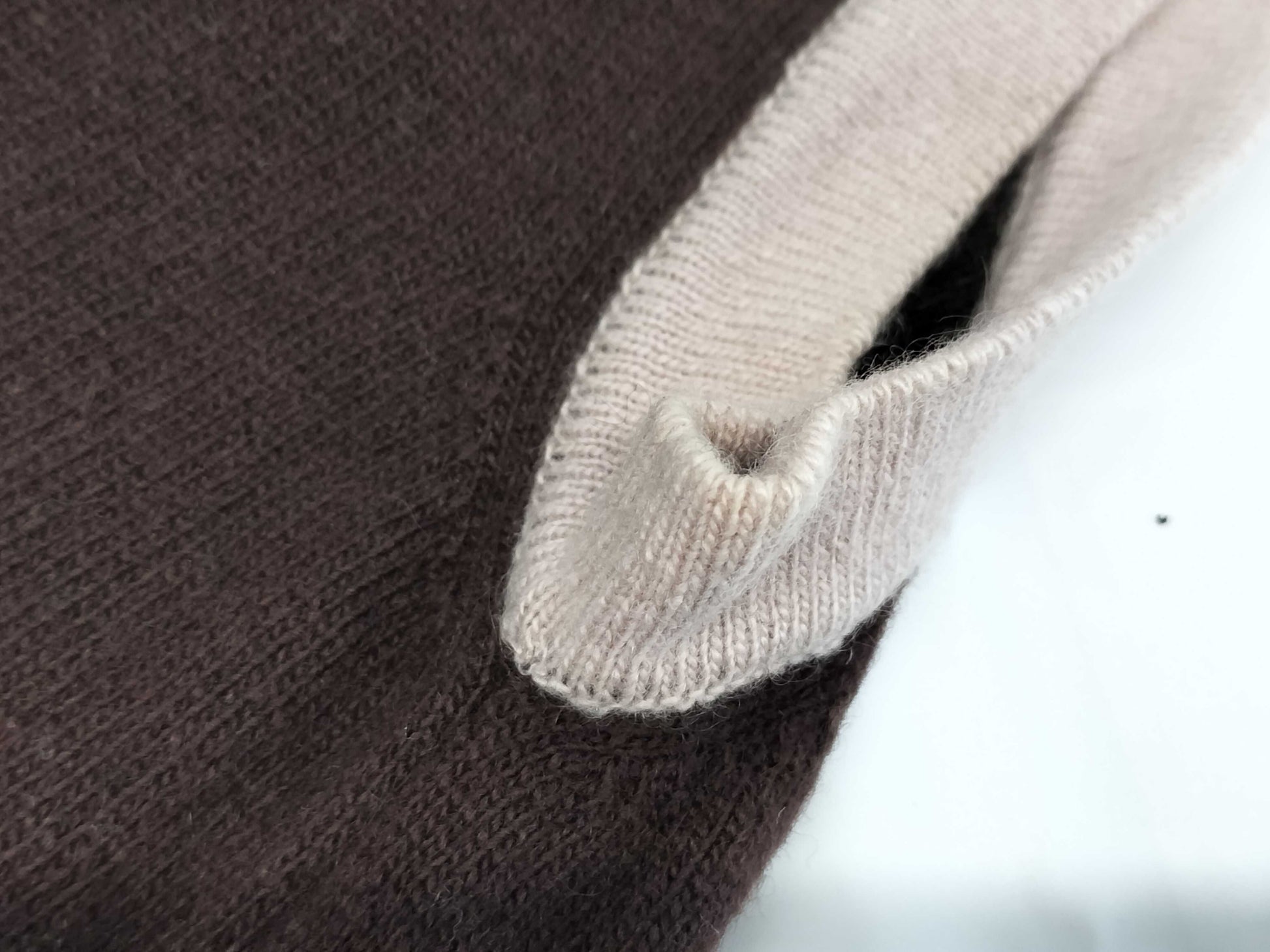 CHANEL Brand Apparel Cashmere Knit Ensemble Size 38 Tops Other Apparel