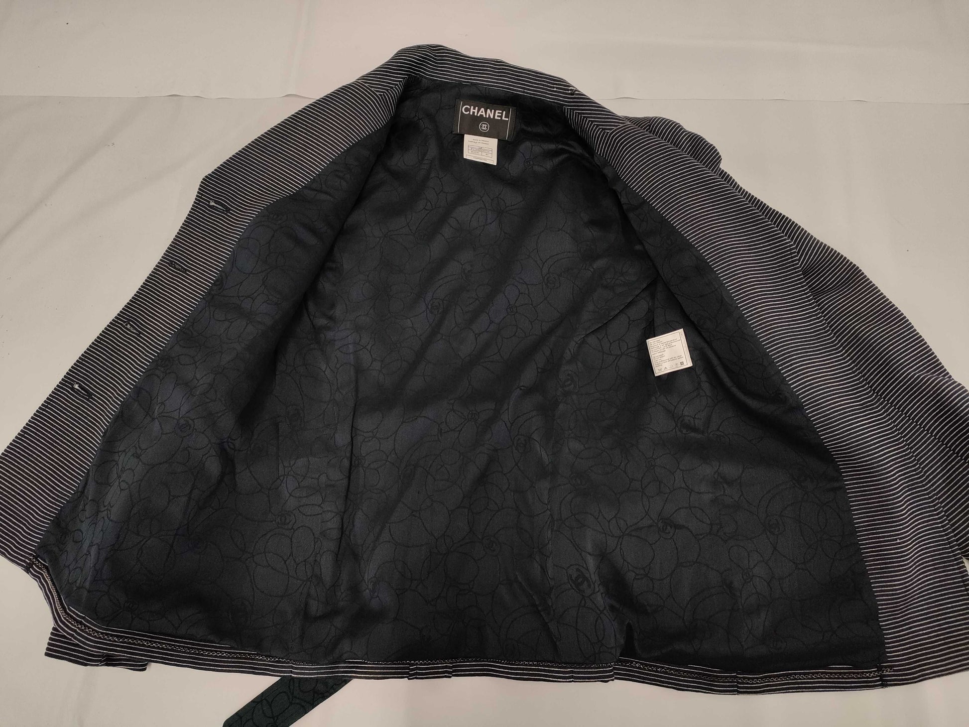 CHANEL Brand Apparel Set, Horizontal Stripe 01P, Size 40, Jacket