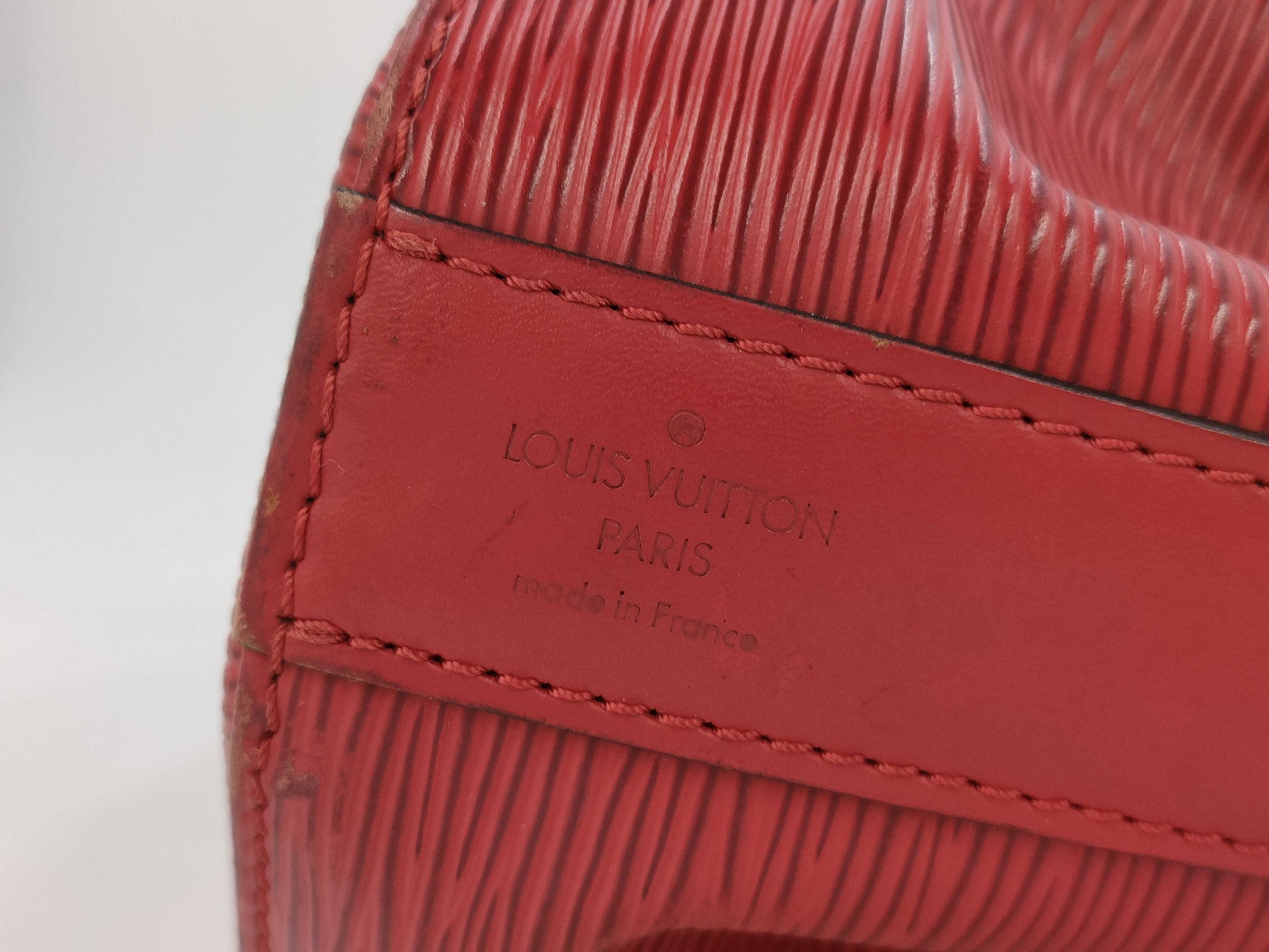 LOUIS VUITTON Epi Brand Bag Sac de Paul VI0915 Shoulder Bag