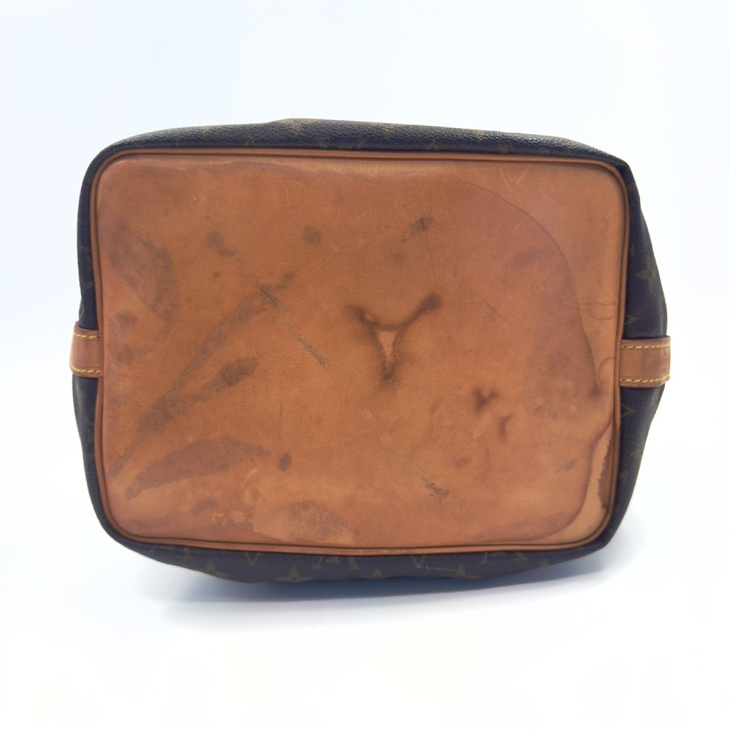 LOUIS VUITTON Monogram Petit Noe Shoulder Bag